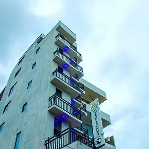Opulence 3* Colombo